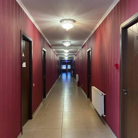 Hotel Okriba Tbilisi Esterno foto