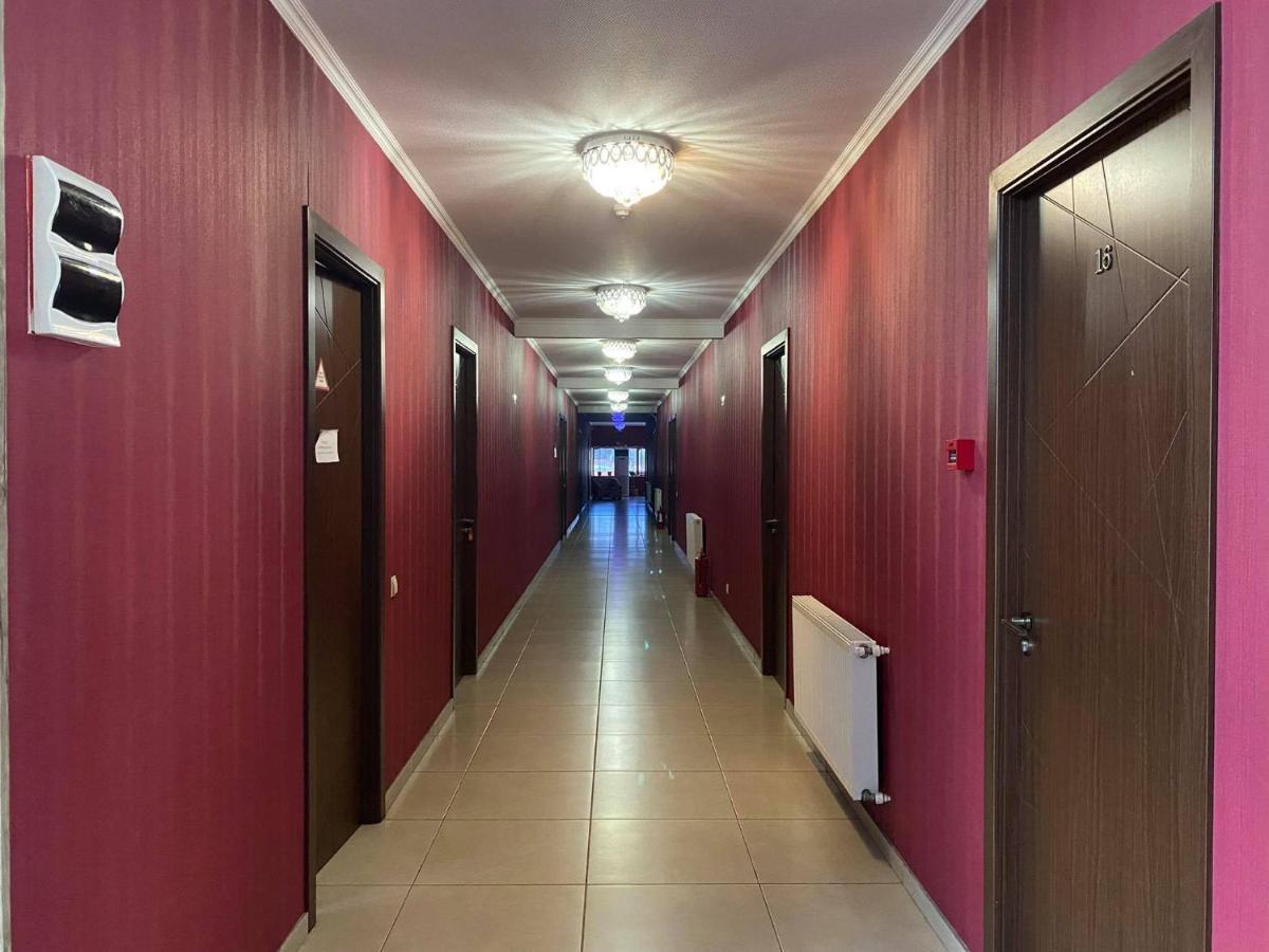 Hotel Okriba Tbilisi Esterno foto