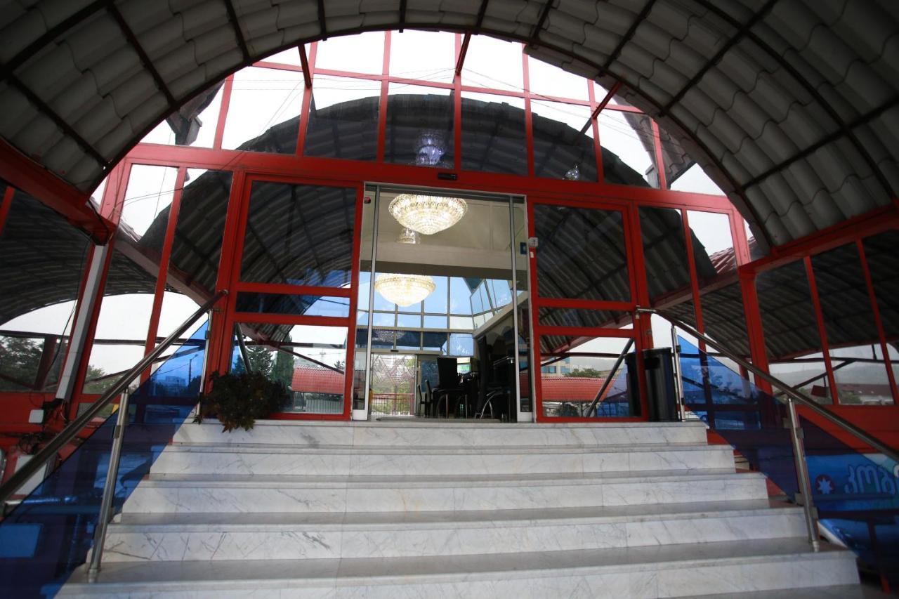 Hotel Okriba Tbilisi Esterno foto