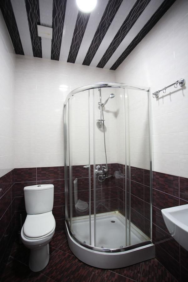 Hotel Okriba Tbilisi Esterno foto